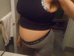 Bathroom Belly Bloat - Screenshot 9 of 16 - Get Me Pregnant