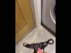 Quick cum - Screenshot 5 of 16 - Cum Shot