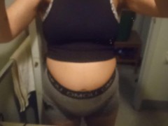 Bathroom Belly Bloat - Screenshot 8 of 16 - Bathroom