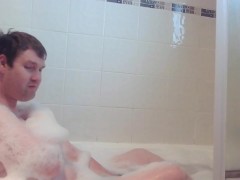 Roxy Tamar Enjoys Bubble Bath
