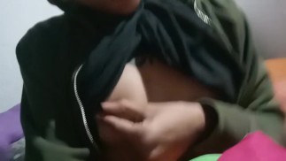 Small boobs but how rich