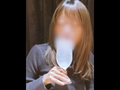 【素人】居酒屋で巨乳女子大生をお持ち帰りして生ハメ中出しセックス　日本人　カップル　手コキ　フェラ　主観　かわいい　セックス　まろちゃんねる - Screenshot 8 of 16 - Japanese