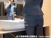 Preview 2 of 业务经理终于被勾搭到了酒店，平时很矜持，到了床上没想到这么骚啊，中国国产微剧情