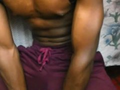 SOLO MALE WITH MUSCLE CHEST TEASING