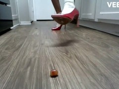 RED HEELS STOMP TINY  - Screenshot 13 of 16 - Red Toes