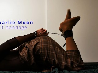 Sessão De self Bondage | Espreitar | Charlie Moon