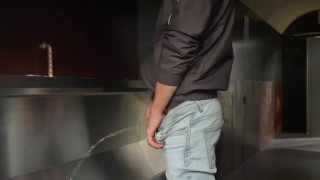 Man Plays With His Piss While Pissing In The Toilet