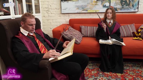 Hermione ha fatto un pompino a Harry Potter tra coppie. Nicole Murkovski