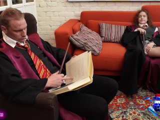 Hermione gave Harry Potter a blowjob between couples. Nicole Murkovski screenshot number 1