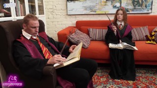 Hermione a fait une pipe à Harry Potter entre couples. Nicole Murkovski