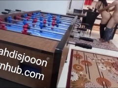 زن با.بام بهم فوتبال دستی شرطی سر کوس باخت منم بدجوری کردمش ( پر از مکالمه فارسی سکسی) ایرانی 13/16