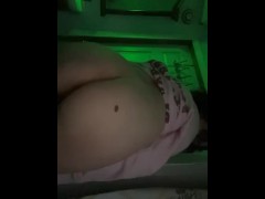 teasing & shaking my ass around 😋
