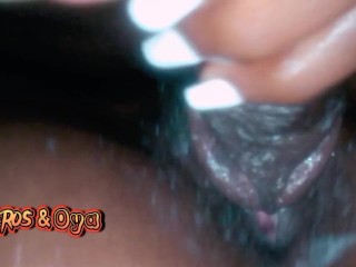 Сцена под одеялом