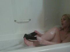 Bubble Bath - Screenshot 9 of 16 - Big Boobs