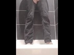 Ftm guy wetting his black jeans - Screenshot 1 of 16 - Peeing
