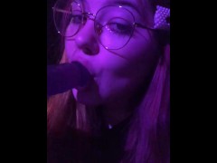 Лёгкий отсос большого члена от милашки - Screenshot 14 of 16 - 18 Year Old