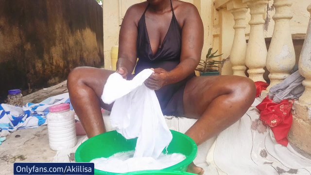 Laundry day: African babe AKIILISA thick thighs and sexy cleavage