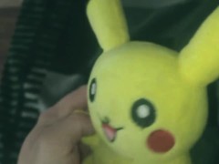 Pikachu - Screenshot 1 of 16 - Plush