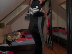 Dress up as doll for Apreski