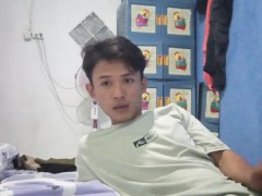 Handsome guy - Screenshot 6 of 16 - Brazzers