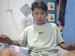 Handsome guy - Screenshot 7 of 16 - Anal