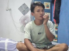 Handsome guy - Screenshot 9 of 16 - Pussy