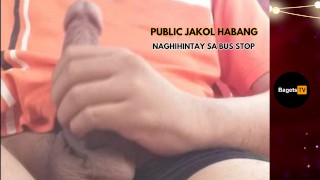 Public Jakol habang naghihintay ng bus (Public Jerking while in the bus stop)