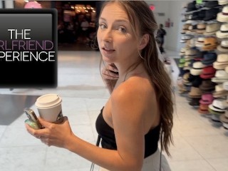 Tiener Vriendin Ervaring ~ Openbare Seks in Het Winkelcentrum ~ Macy Meadows ~ Huishouden Fantasy ~ Scott Stark
