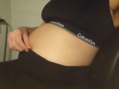 Bouncing my Bump - Screenshot 11 of 16 - Big Belly