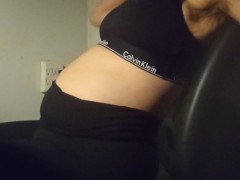 Bouncing my Bump - Screenshot 2 of 16 - Black Yoga Pants