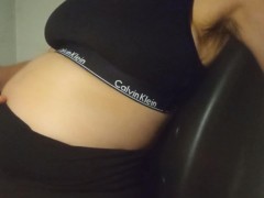 Bouncing my Bump - Screenshot 8 of 16 - Sports Bra
