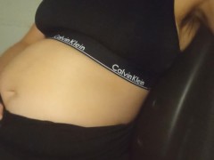 Bouncing my Bump - Screenshot 9 of 16 - Pregnant Role Play