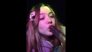 只是一个漂亮女孩的口交
