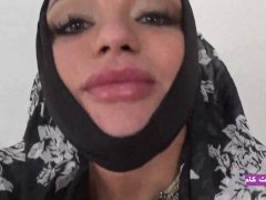 سکس ایرانی‌ با چهره و گاییدن میلف میانسال - Fucking Horny Iranian Milf