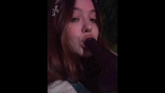 Потрясающий минет от красотки