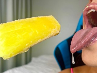 ASMR Sonidos De Boca, Increíble Lamiendo Helado y Babeo De La Boca