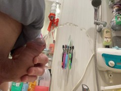 I quickly ran into the bathroom to start the fountain))