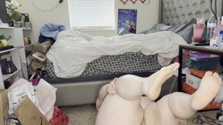 Толстушка Впервые Занимается Голой Йогой