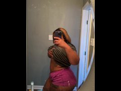 REAL THICK MILF BBW