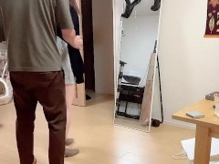 ミニワンピを彼女が試着したら我慢できなくなって後ろから身体中触りまくってパンツに手を入れて手マン-日本人/素人カップル/巨乳/スカートめくり - Screenshot 2 of 16 - Mini Skirt