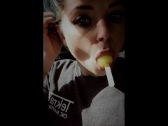 Popsicles are sweet - Screenshot 11 of 16 - Ball Sucking