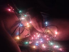 Cum on guys- Cumming on Christmas lights