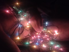 Cum on guys- Cumming on Christmas lights