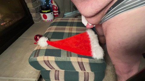 Cum on Santa’s Hat