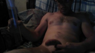 吸吮而不是抽它