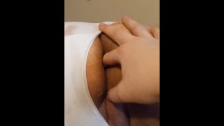Buceta e jogo anal para bunda gorda Latina