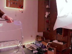 黑丝伪娘塞入8.5cm肛塞后飞机杯自慰射精 - Screenshot 15 of 16 - Femboy