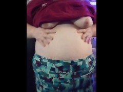 Quick Titty Drop for you - Screenshot 9 of 16 - Flash