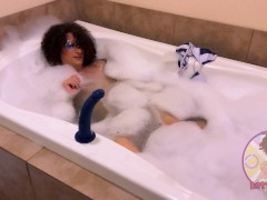Kandy's Bath-time fun - Screenshot 16 of 16 - Transgender