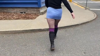 Hot mini skirted MILF finger fucks wet pussy in busy store parking lot